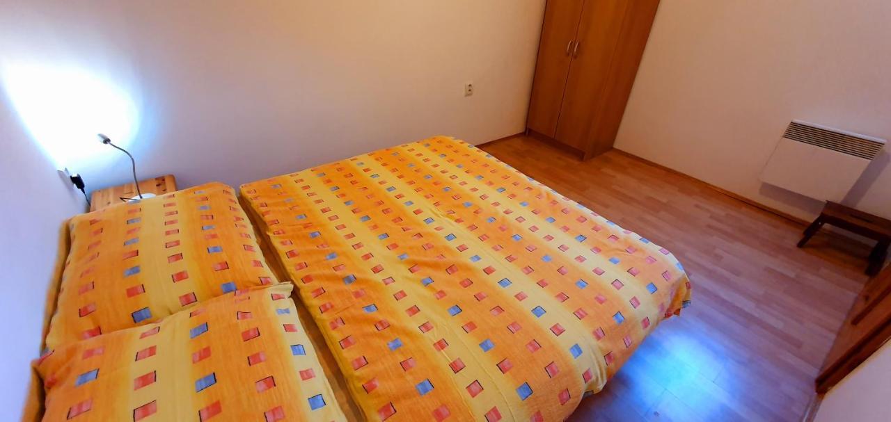 Vilka Cibulka A Chata Cesnacik Ižipovce Esterno foto